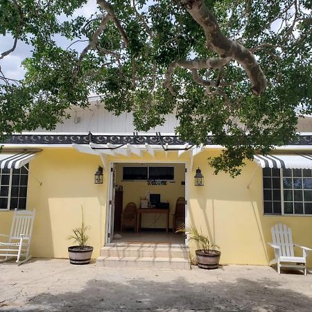 Treasure Beach Inn And Bar Екстер'єр фото