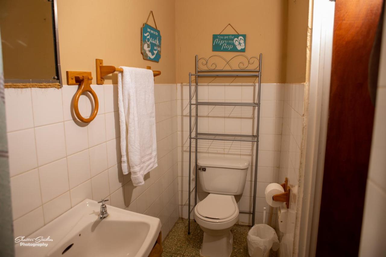 Treasure Beach Inn And Bar Екстер'єр фото