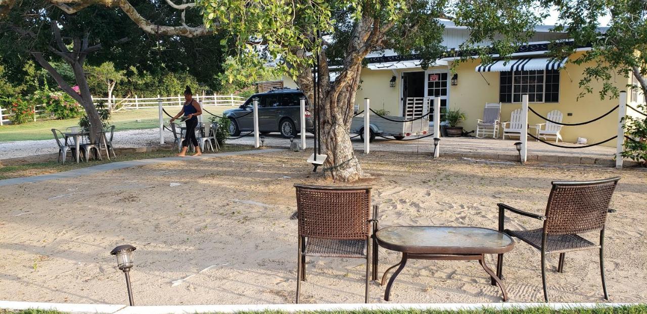 Treasure Beach Inn And Bar Екстер'єр фото
