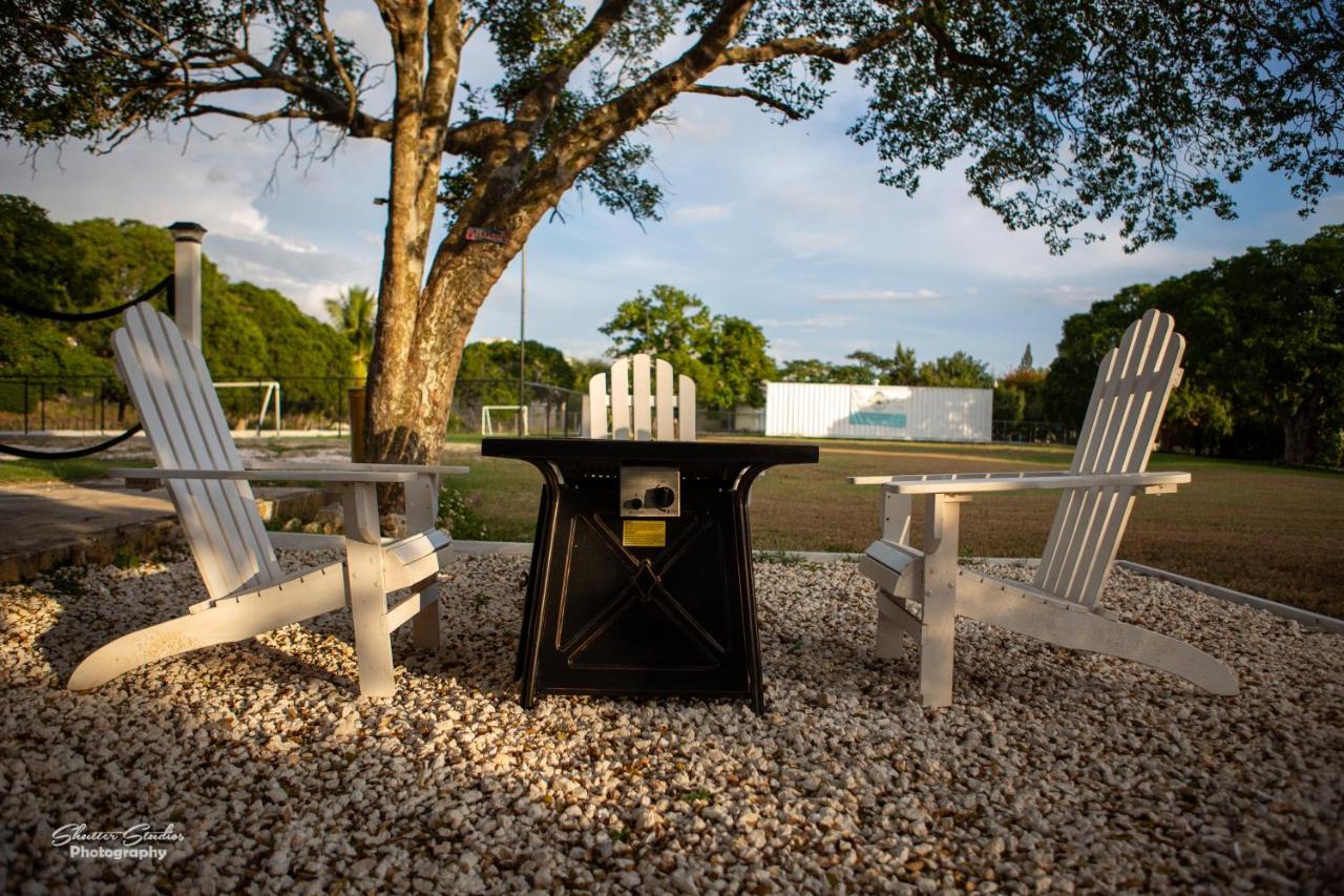 Treasure Beach Inn And Bar Екстер'єр фото